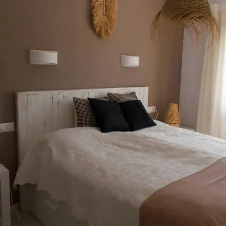 Sal Y Mar - ! Freshly Renovated ! Villa